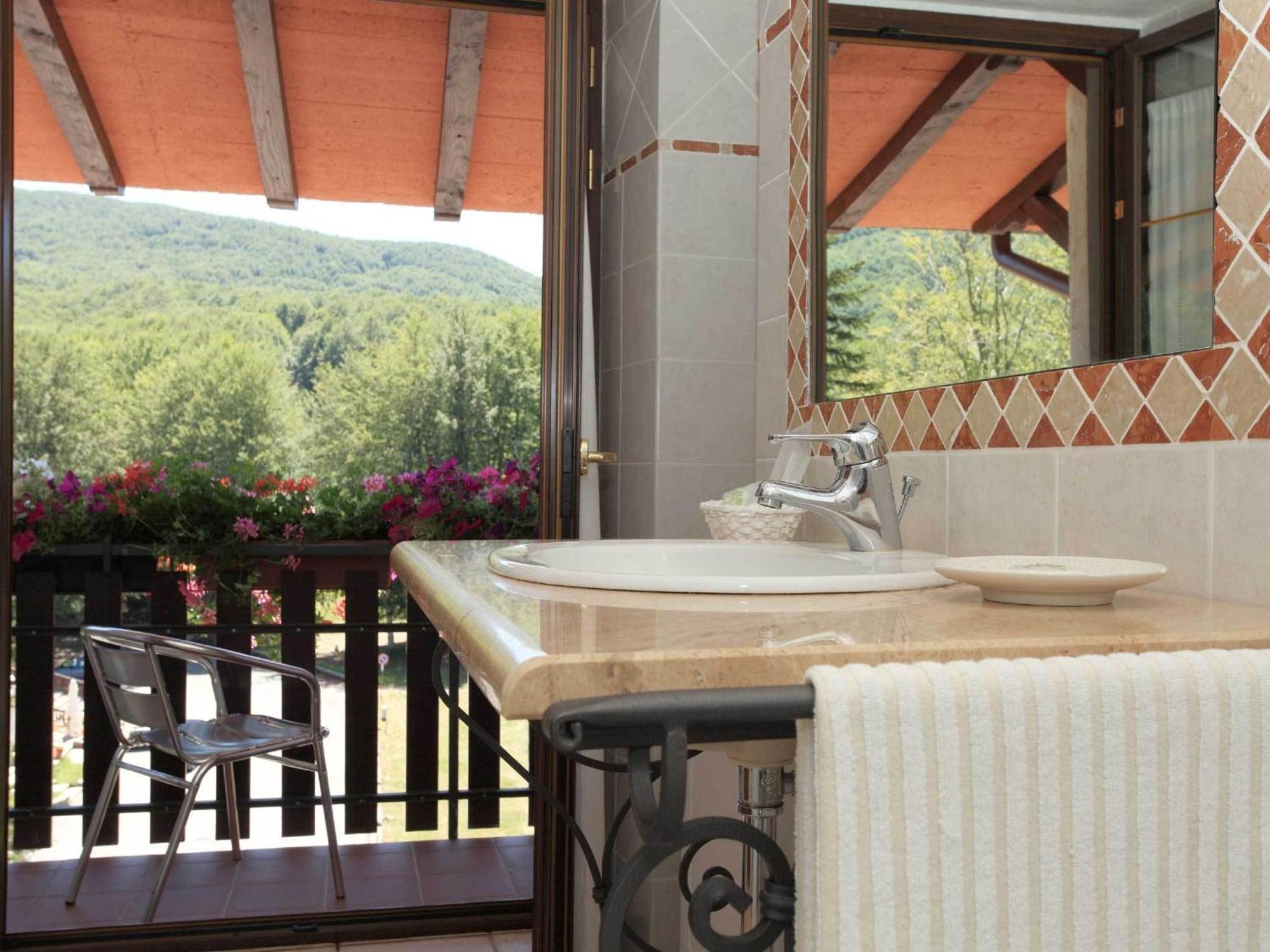 Albergo Le Macinaie - Monte Amiata Castel del Piano  Bagian luar foto